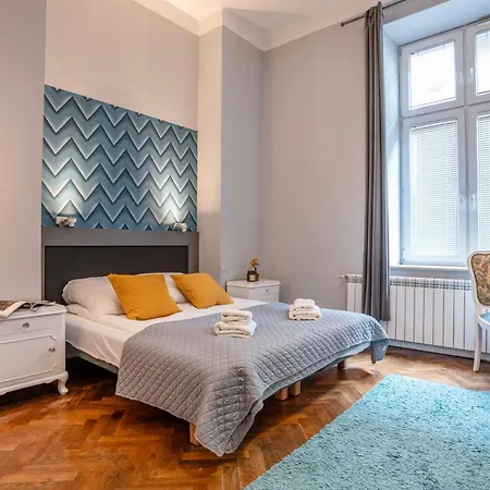 Perfect Place To In Center