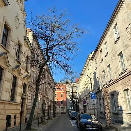 Perfect Place To In Center Daire Krakow