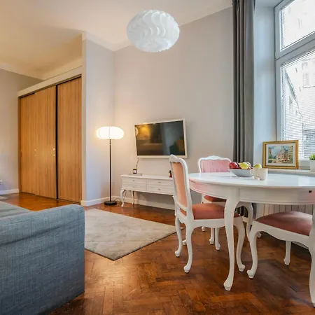 Daire Perfect Place To In Center