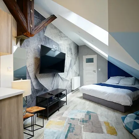 Perfect Place To In Center Apartment *